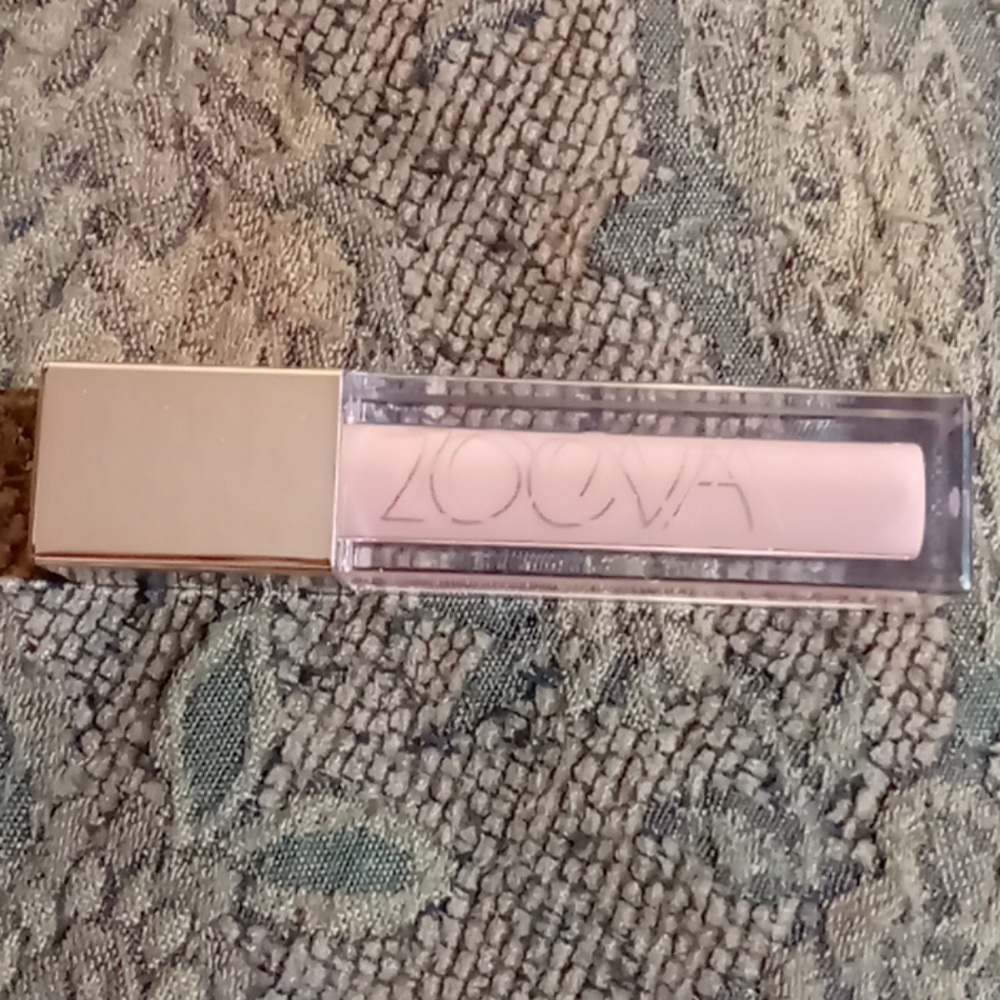 Lip gloss